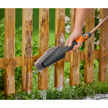 Gardena Cleansystem handborstel M, zacht, met slangaansluiting, voor het reinigen van kleinere oppervlakken 18841-20